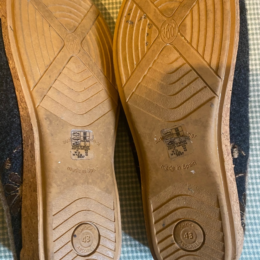 Taos Women 43/12 Woolderness Floral Wool Slip on Clog Slippers Lined embroidered - Picture 2 of 3